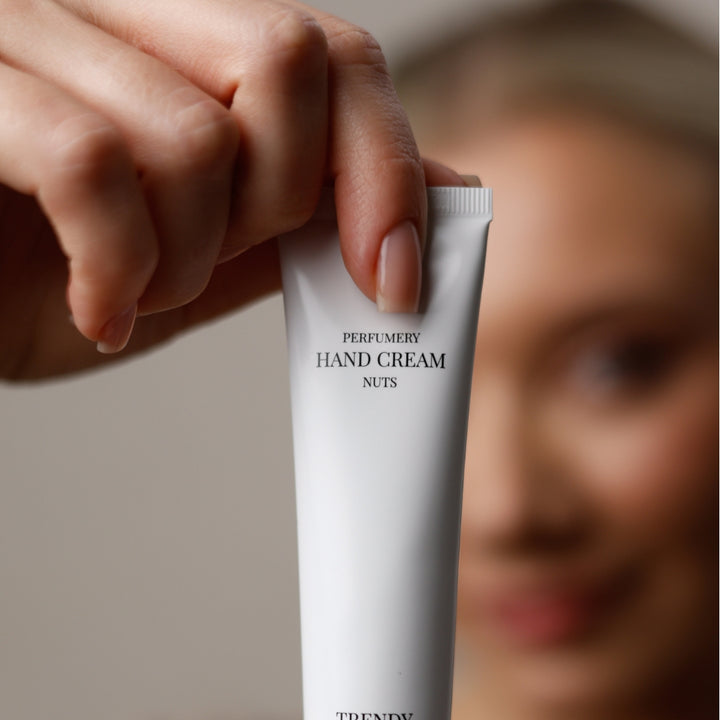 CREMA MANI PERFUMERY NUTS 40 ML