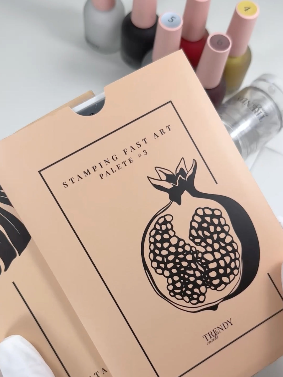 PIASTRA STAMPING N°3 FRUIT OBSESSION