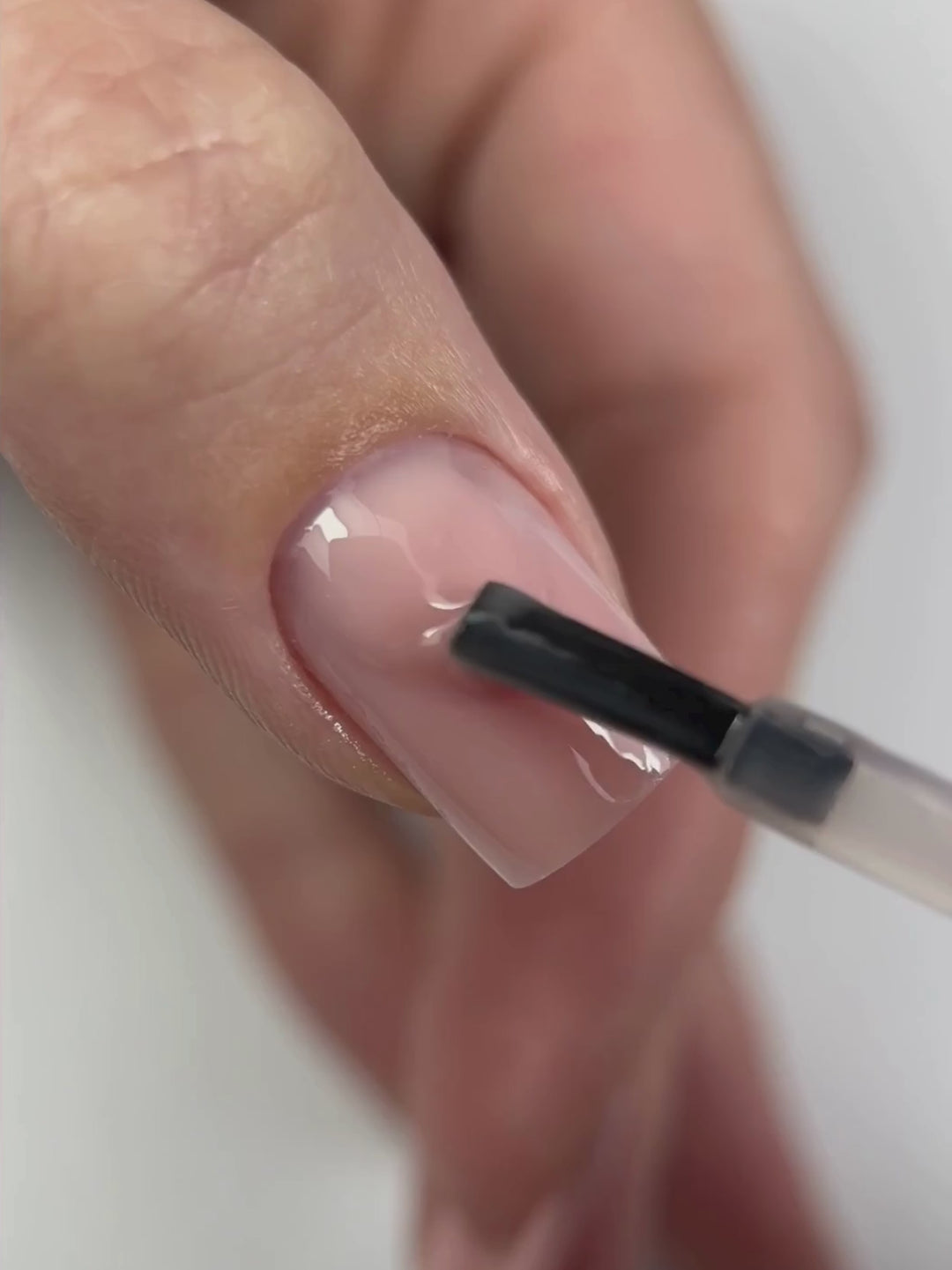 BLOSSOM BUILDER GEL IN A BOTTLE TPO&HEMA FREE