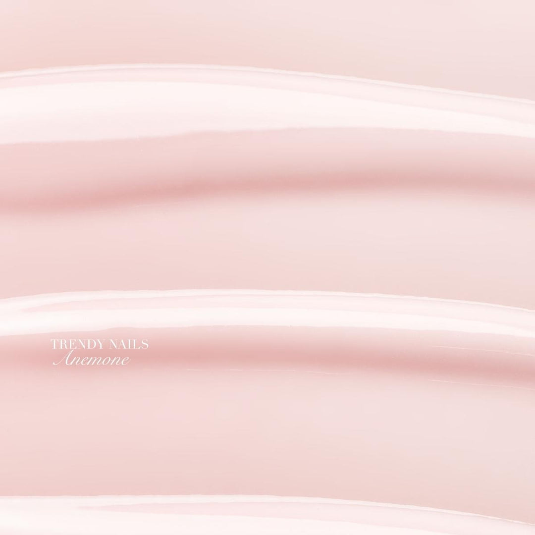 Fiber Base Anemone Trendy Nails base semipermanente autmodellante per ricostruzione unghie senza limatura. Massima adesione sulle unghie. Contiene Calcio e Vitamina E.