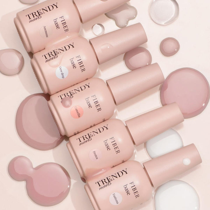 Fiber Base Dew Drop Trendy Nails base semipermanente autmodellante con fibra di vetro per ricostruzione unghie senza limatura. Massima adesione sulle unghie. Contiene Calcio e Vitamina E.