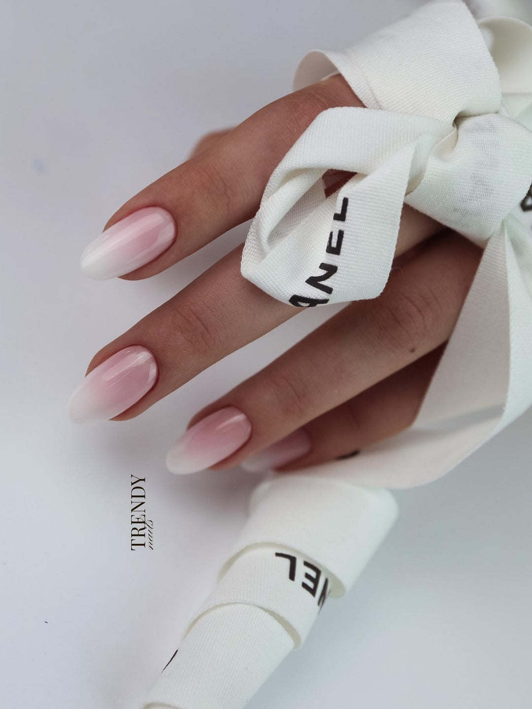 COSMOPOLITAN BUILDER GEL IN A BOTTLE TPO&HEMA FREE