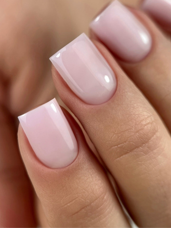 GRACEFUL BUILDER GEL IN A BOTTLE TPO&HEMA FREE