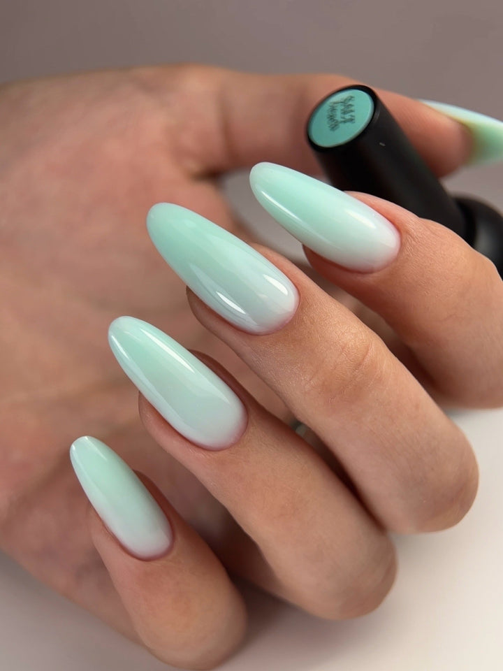 SALT BEACH BUILDER GEL IN A BOTTLE TPO&HEMA FREE