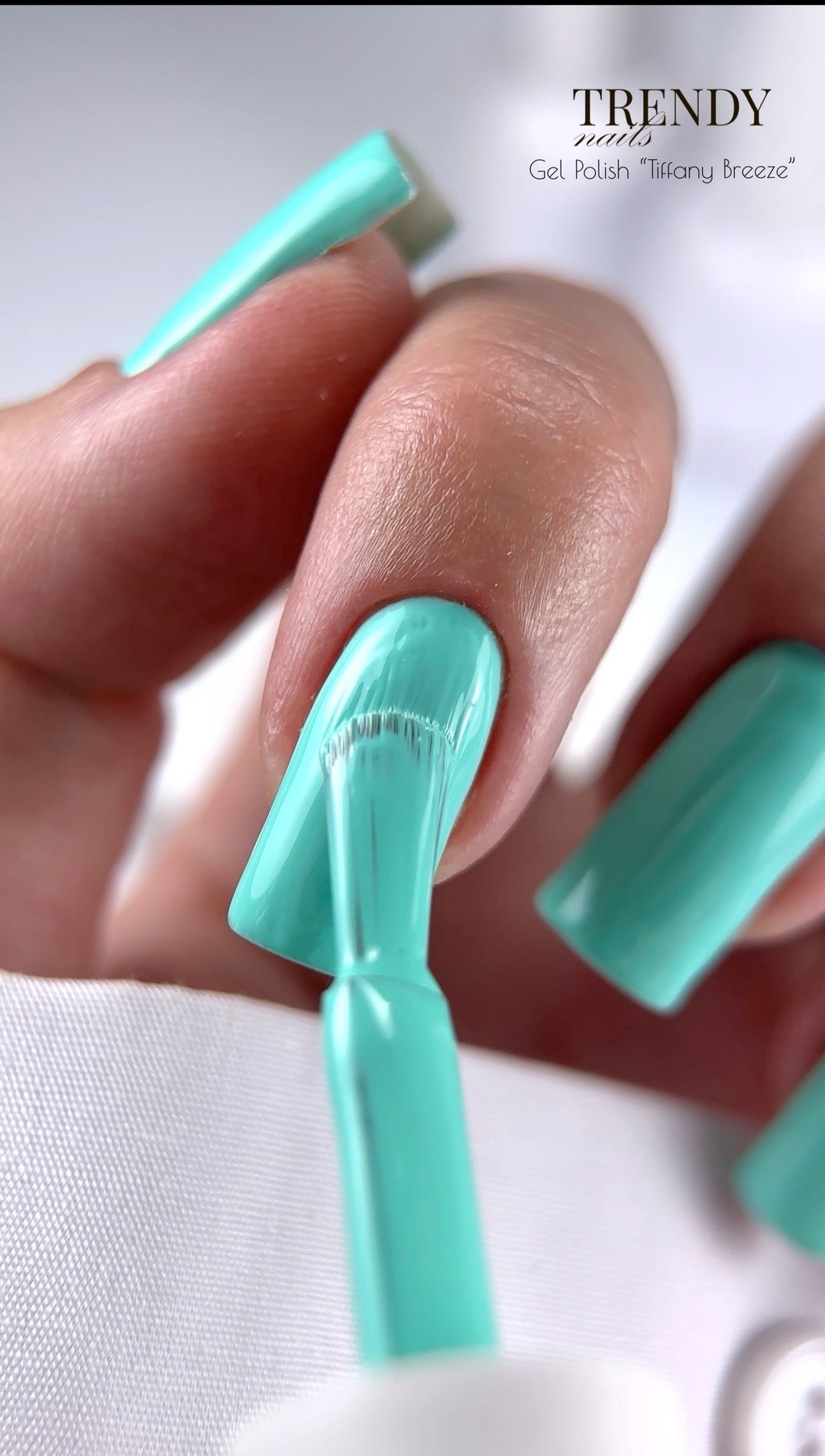 TIFFANY BREEZE GEL POLISH TPO & HEMA FREE