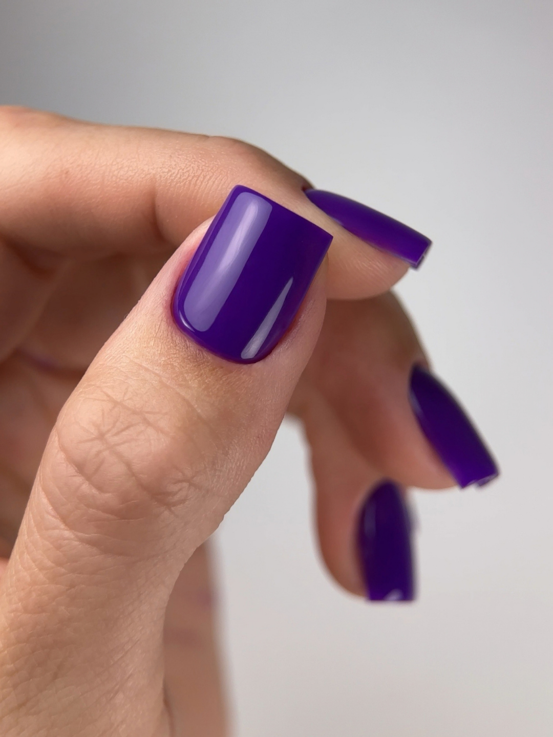 ULTRA VIOLET GEL POLISH TPO & HEMA FREE