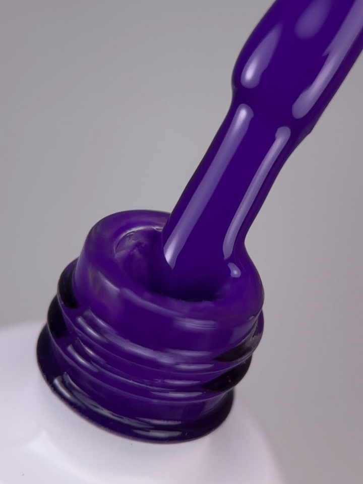 ULTRA VIOLET GEL POLISH TPO & HEMA FREE